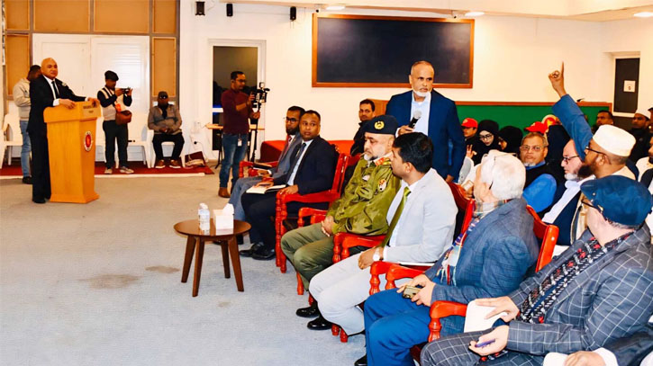 কুয়েতে প্রবাসী বাংলাদেশিদের জন্য ভোটপ্রক্রিয়া সহজীকরণে মতবিনিময় সভা