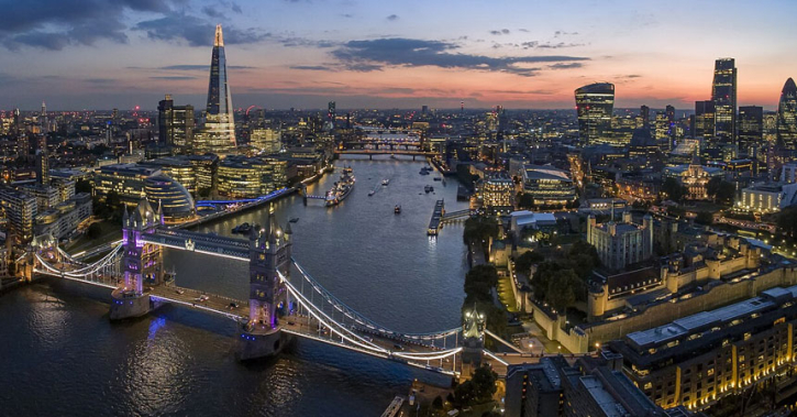 চ্যালেঞ্জ আর সম্ভাবনার সহাবস্থান: বৈশ্বিক নগর লন্ডনের আজকের বাস্তবতা